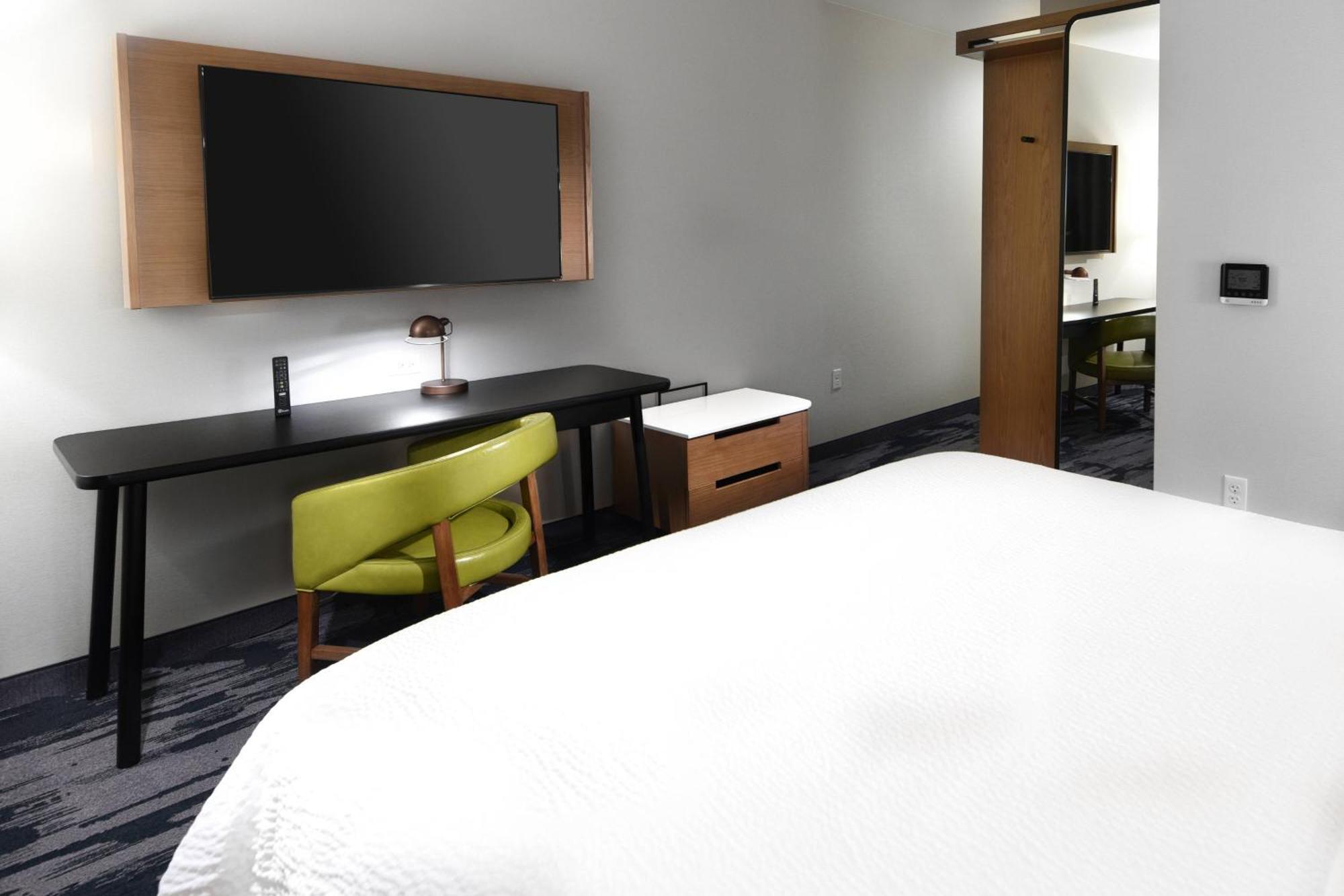 Fairfield Inn & Suites Ontario Rancho Cucamonga Bagian luar foto