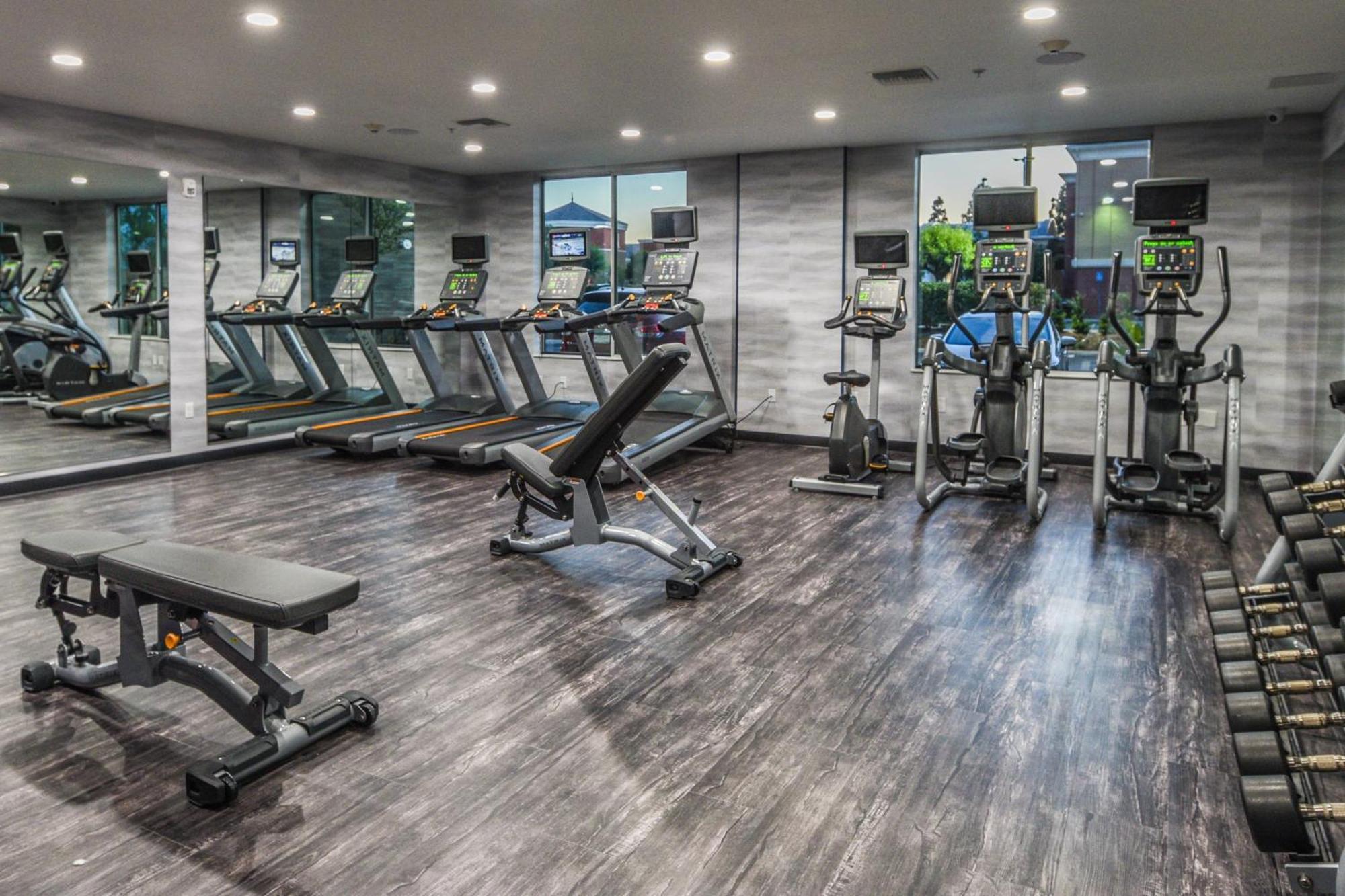 Fairfield Inn & Suites Ontario Rancho Cucamonga Bagian luar foto